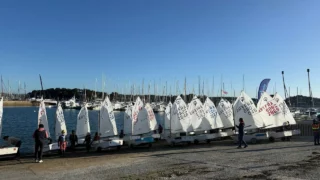 Retour sur la régate départementale Optimist de ce samedi ! ⛵️ ☀️

Une très belle journée sur l'eau et de superbes conditions pour nos jeunes régatiers. Au total, la flotte rassemblait :
⛵ 21 bateaux en Optimist Performance
⛵ 5 bateaux en Promotion

Un grand bravo à tous les coureurs pour cette belle journée de régate ! 👏

🏆 Retrouvez le classement complet de la régate juste ici : https://regates.ffvoile.fr/epreuves/304777/resultats/?resultId=220091
